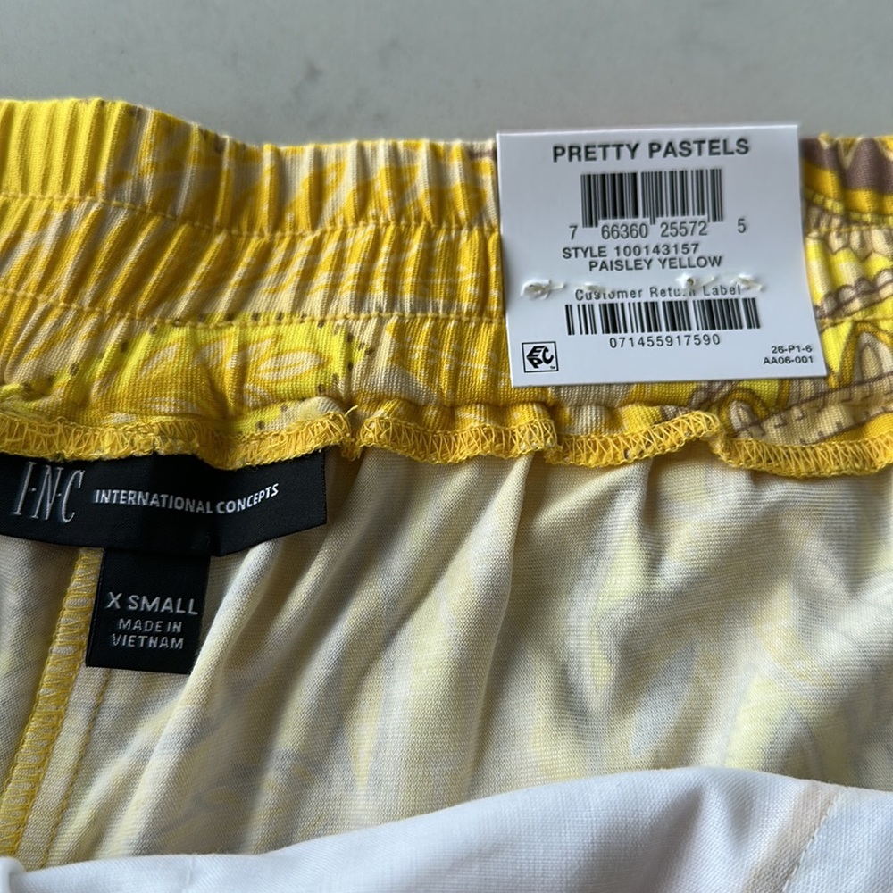 Paisley pants - Picture 3 of 3